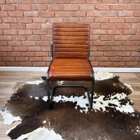 Küchenstuhl aus Büffelleder – Sabina