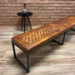 Lederbank im industriellen Stil - LEIPZIG